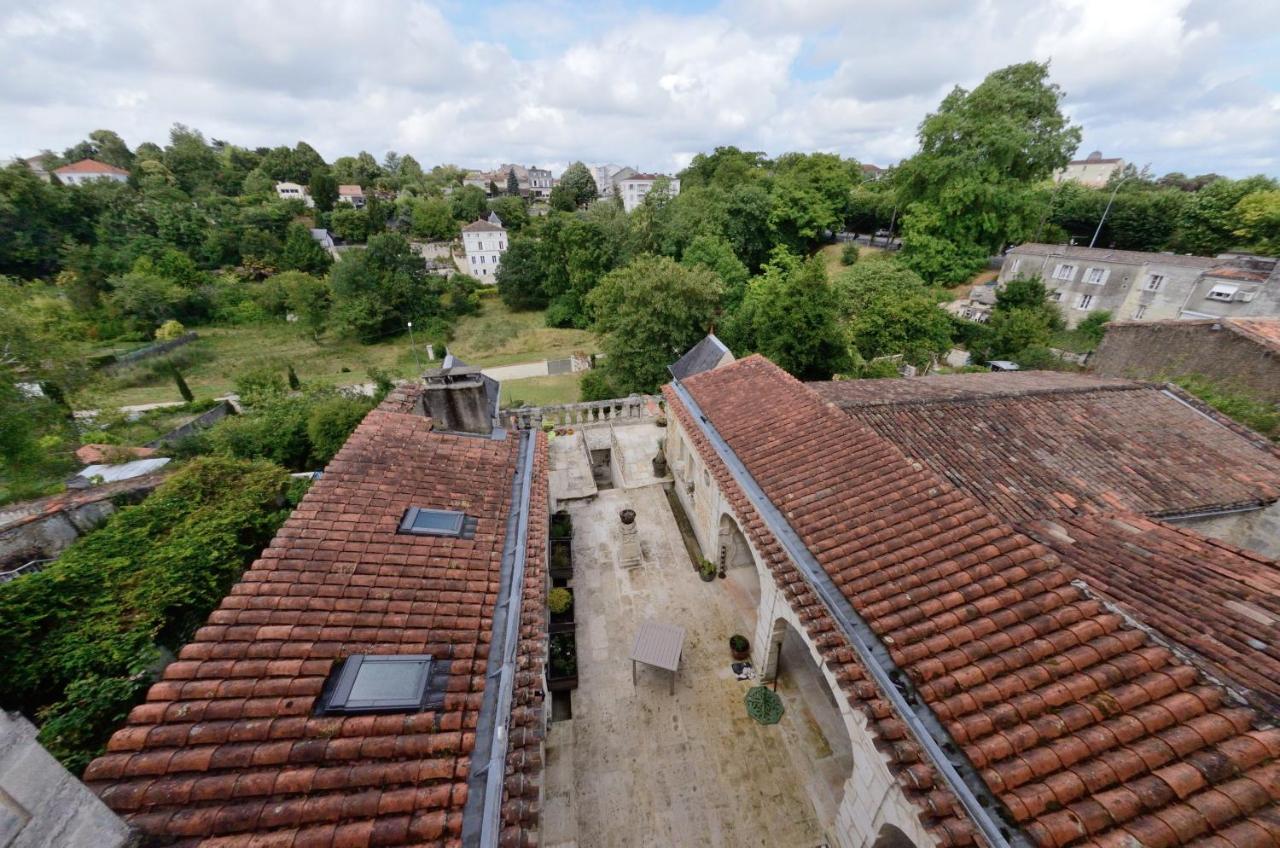 La Belle Etoile Panzió Saintes Kültér fotó